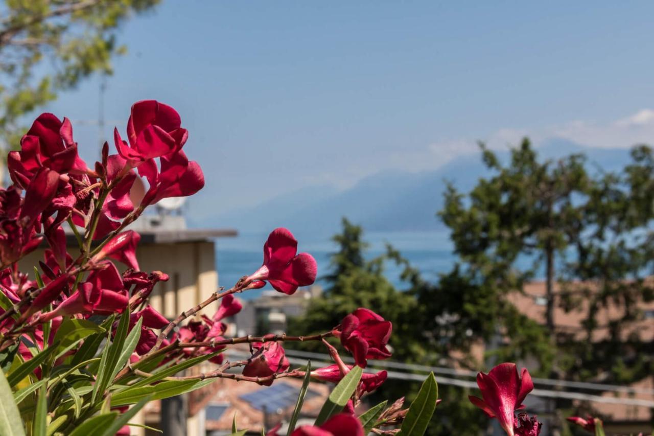 Ferienwohnung Frank Ronyo Desenzano del Garda Exterior foto