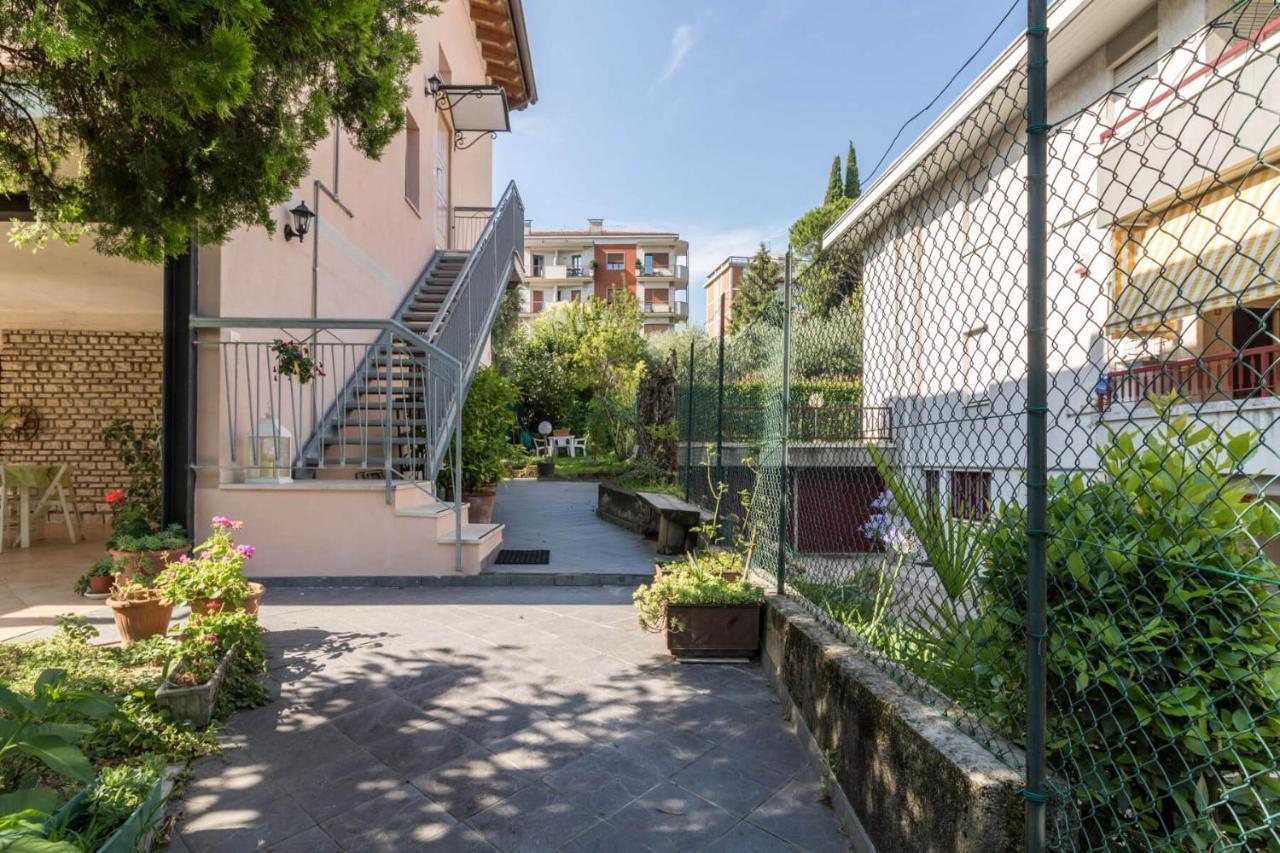 Ferienwohnung Frank Ronyo Desenzano del Garda Exterior foto