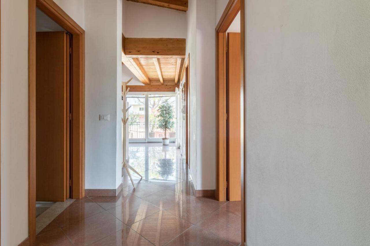 Ferienwohnung Frank Ronyo Desenzano del Garda Exterior foto